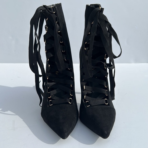 Size 8 Black Liliana Gisele-61 Booties - Picture 2 of 8